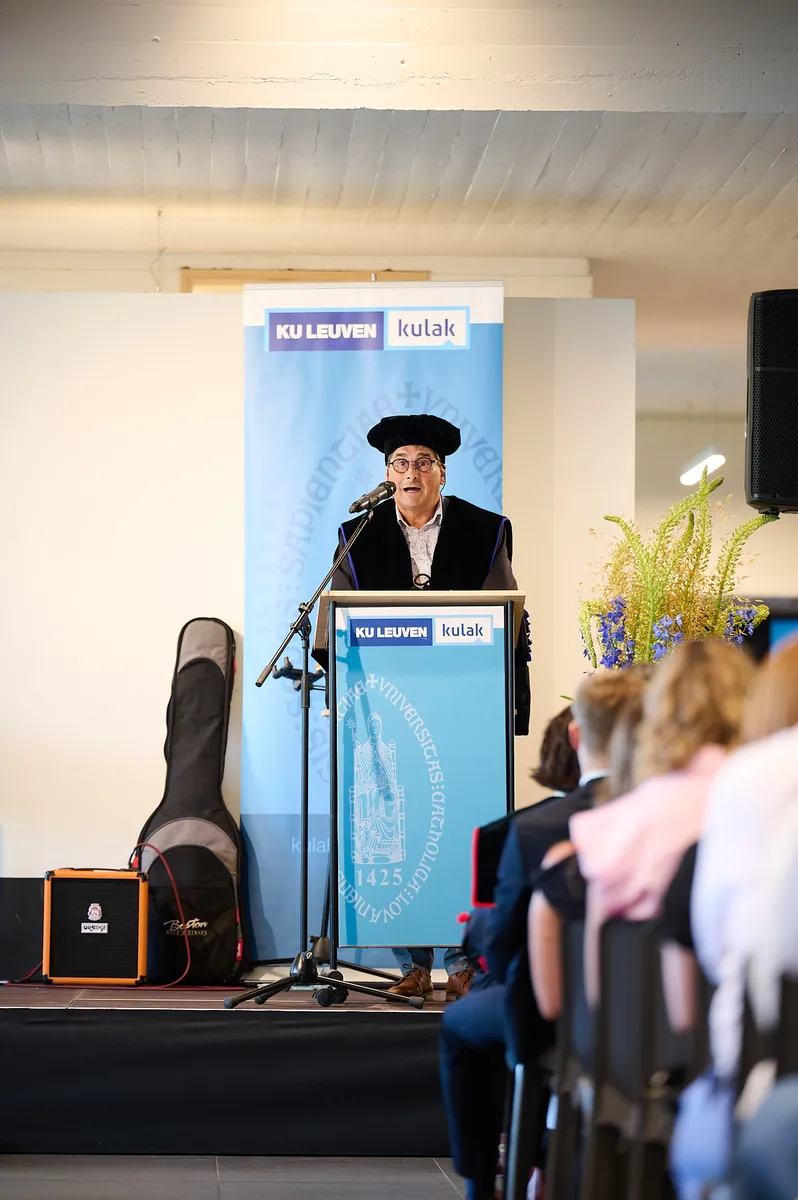 kulak proclamatie 2526